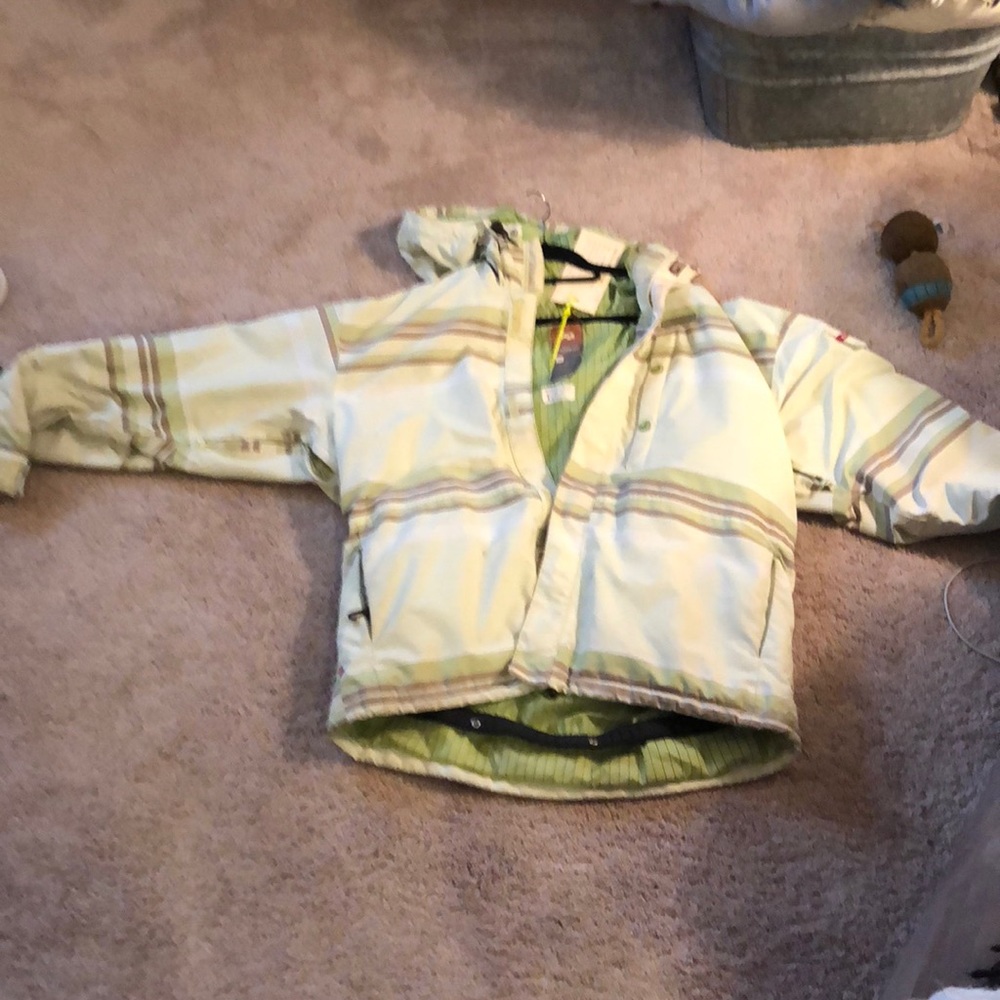 Foursquare snowboard jacket size large.